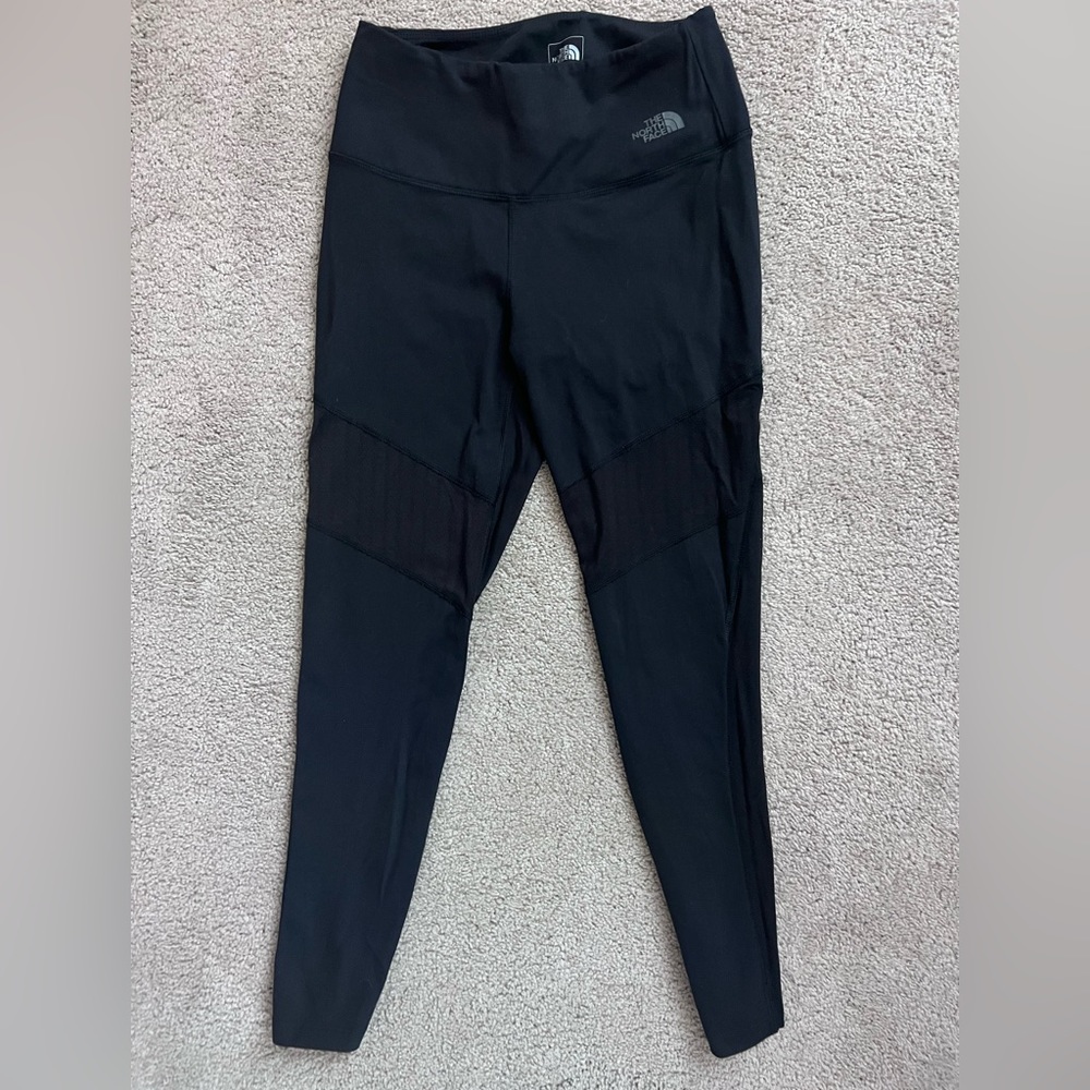 The North Face tights with FLASHDRY and detailing (zoom in)